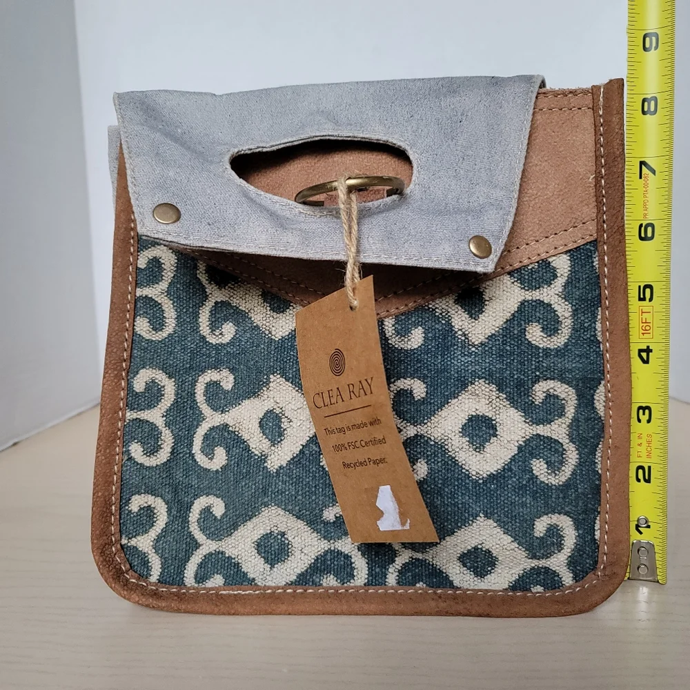 Clea Ray Canvas Beer/Bottle Tote Carrier Made with Recycled Leather and Canvas